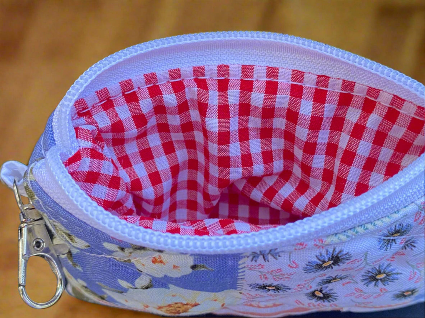 Vintage Picnic Keychain wallet