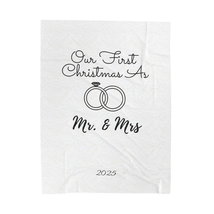 Personalized Mr. & Mrs. Velveteen Plush Blanket | Cozy Wedding Gift, First Holiday, Couple's Keepsake, Home Decor