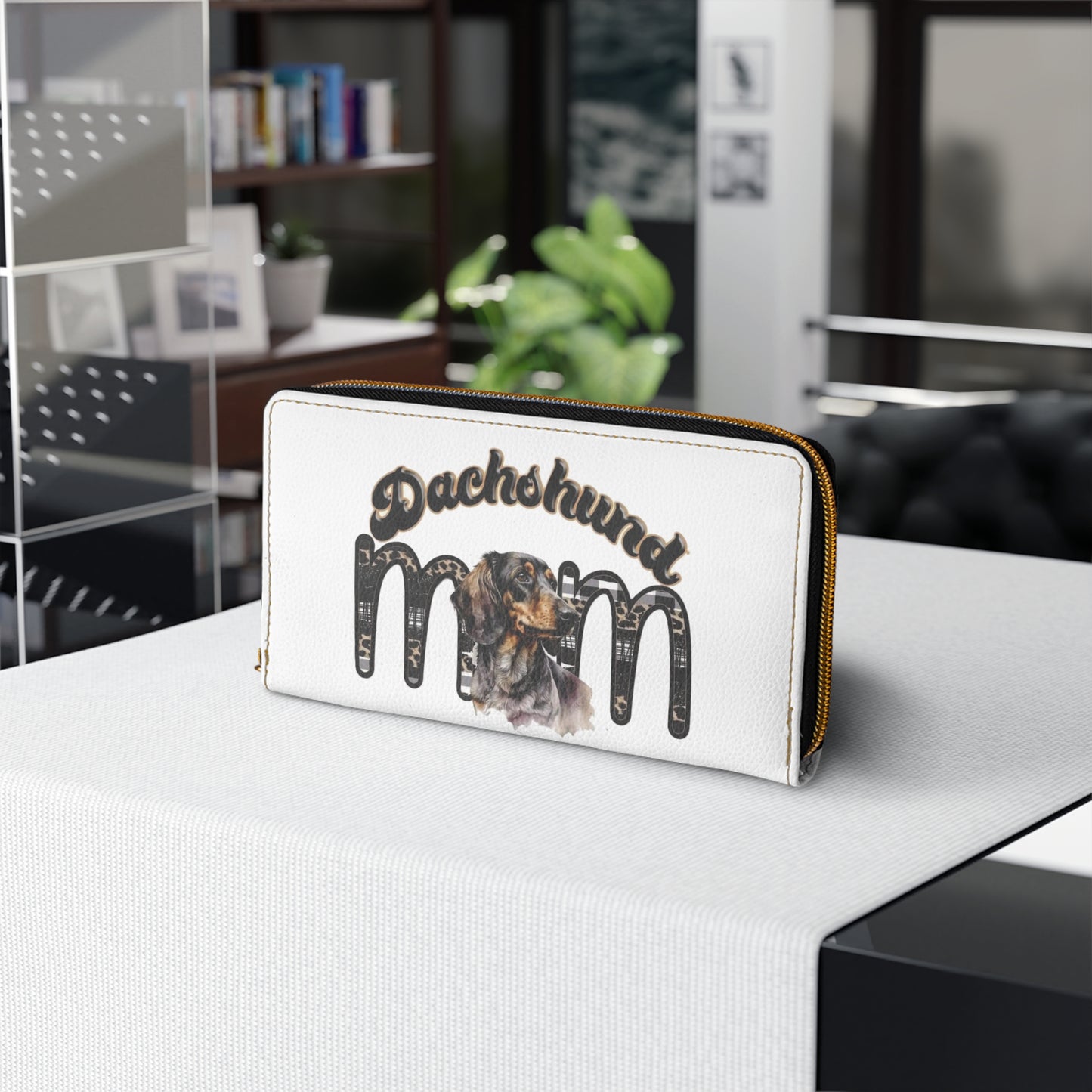 Dachshund Mom Zipper Wallet - Perfect Gift for Dog Lovers, Pet Owners, Dog Moms, Birthdays, Christmas, Everyday Use