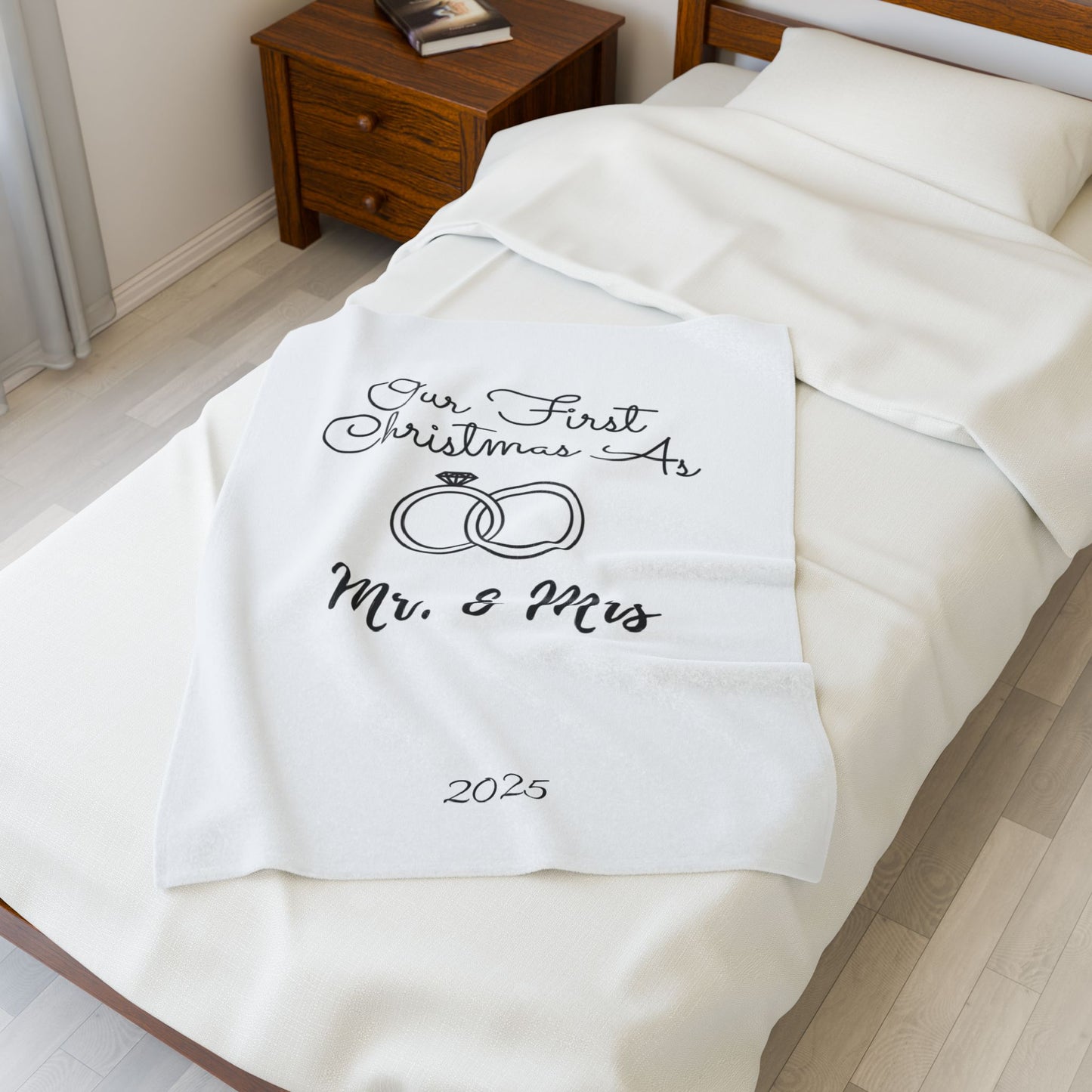 Personalized Mr. & Mrs. Velveteen Plush Blanket | Cozy Wedding Gift, First Holiday, Couple's Keepsake, Home Decor